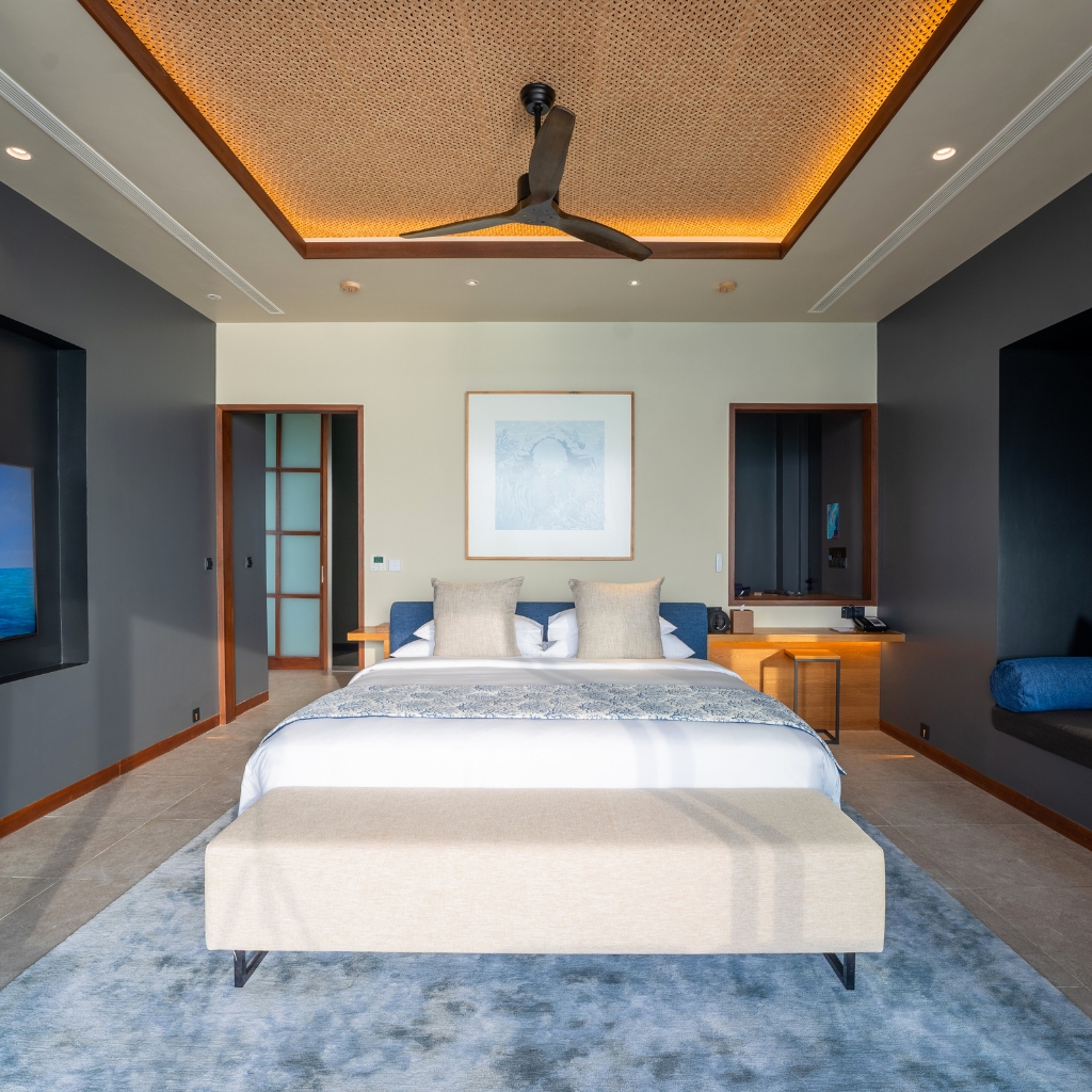2 Bedroom Sunset Ocean Pool Villa